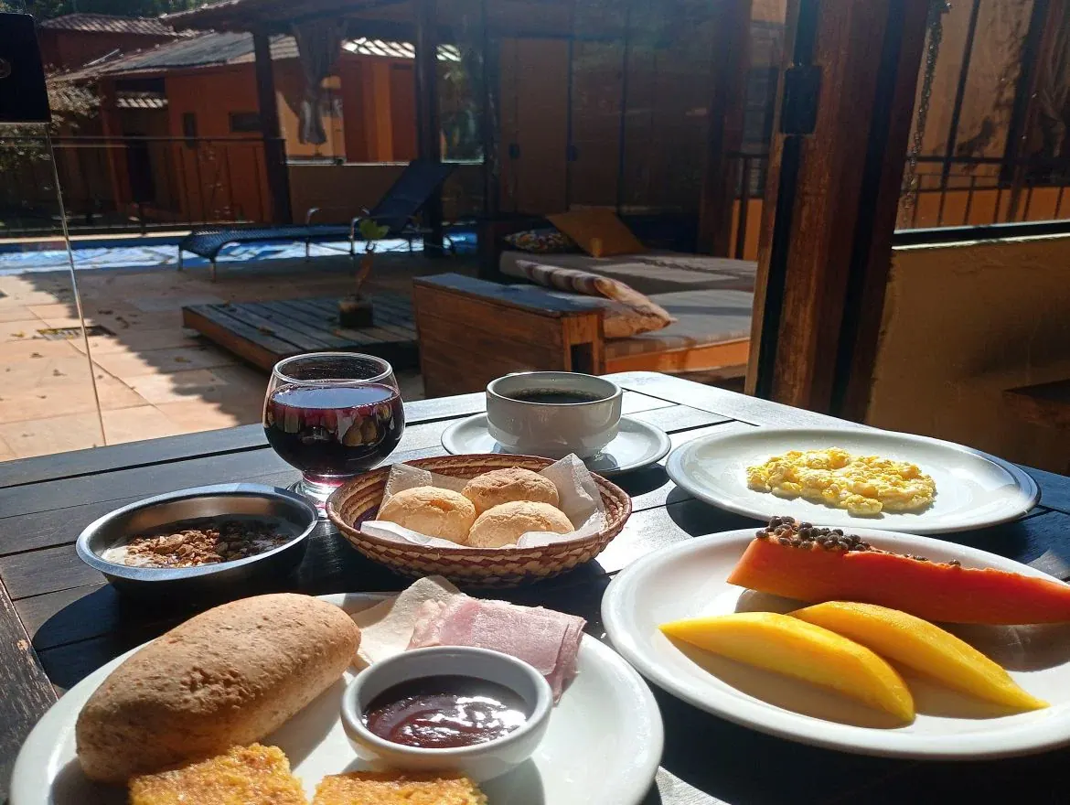 Café da manhã da Pousada OPICODOCIPO